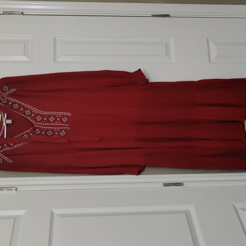 Red maxi